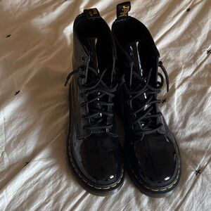 Doc Marten 1460 Patent Leather Boot W8